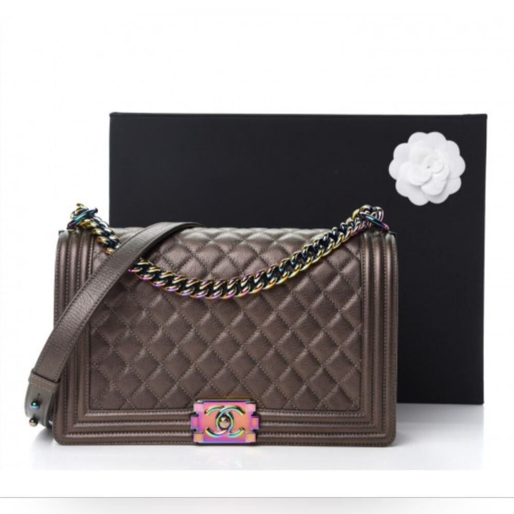 Chanel Brown Iridescent Mermaid Quilted Shoulder Boy Flap Bag goatskin leather - Picture 5 of 15